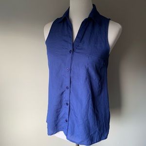Monteau Blue Button Down Sleeveless Top